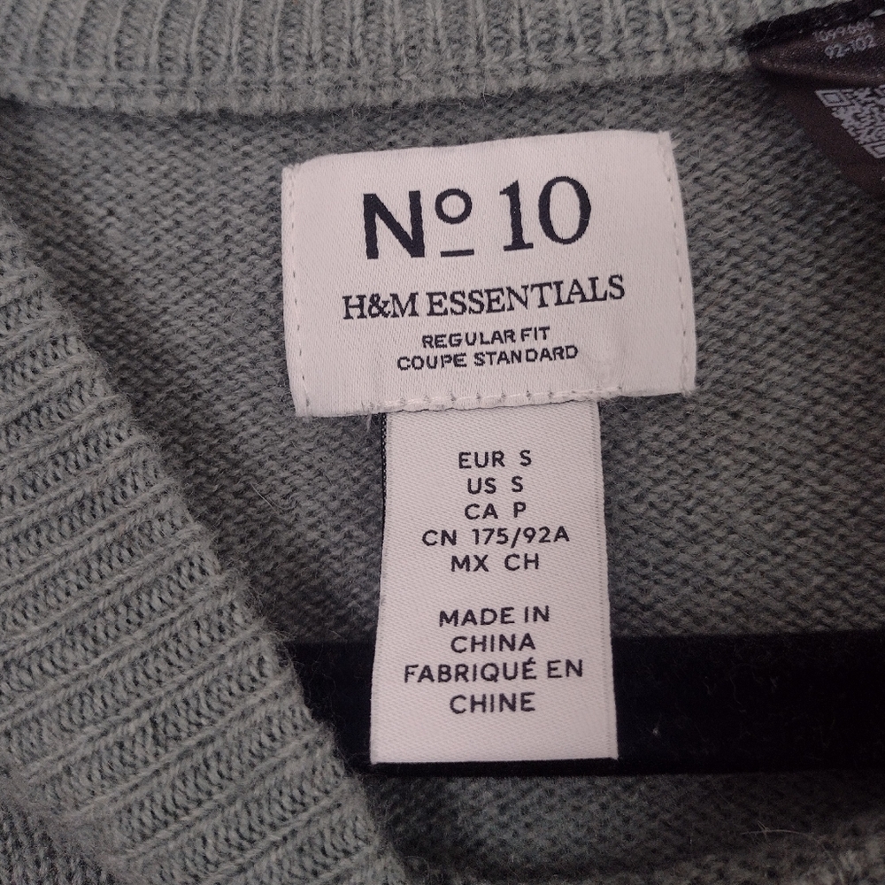 H&M Essentials No. 10 Wool Blend Crewneck Raglan Sweater Sage Green Men's Small - Picture 12 of 16